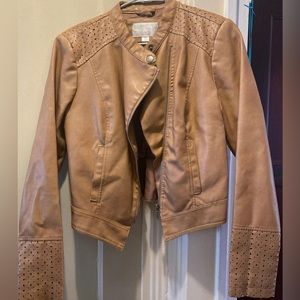 Brand: Xhilaration ///Color: Tan///Size:L